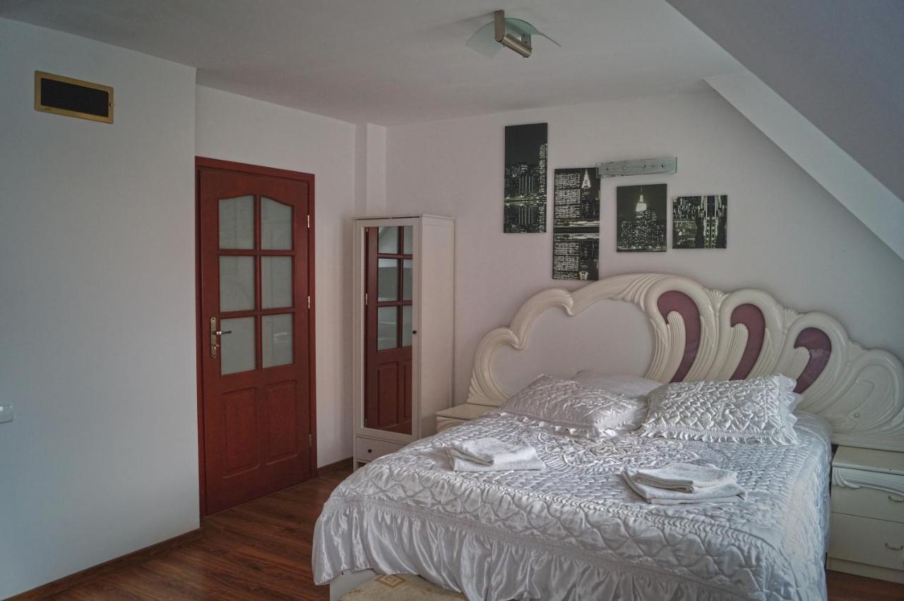 E&M Bed & Breakfast Mikolajki  Exterior photo